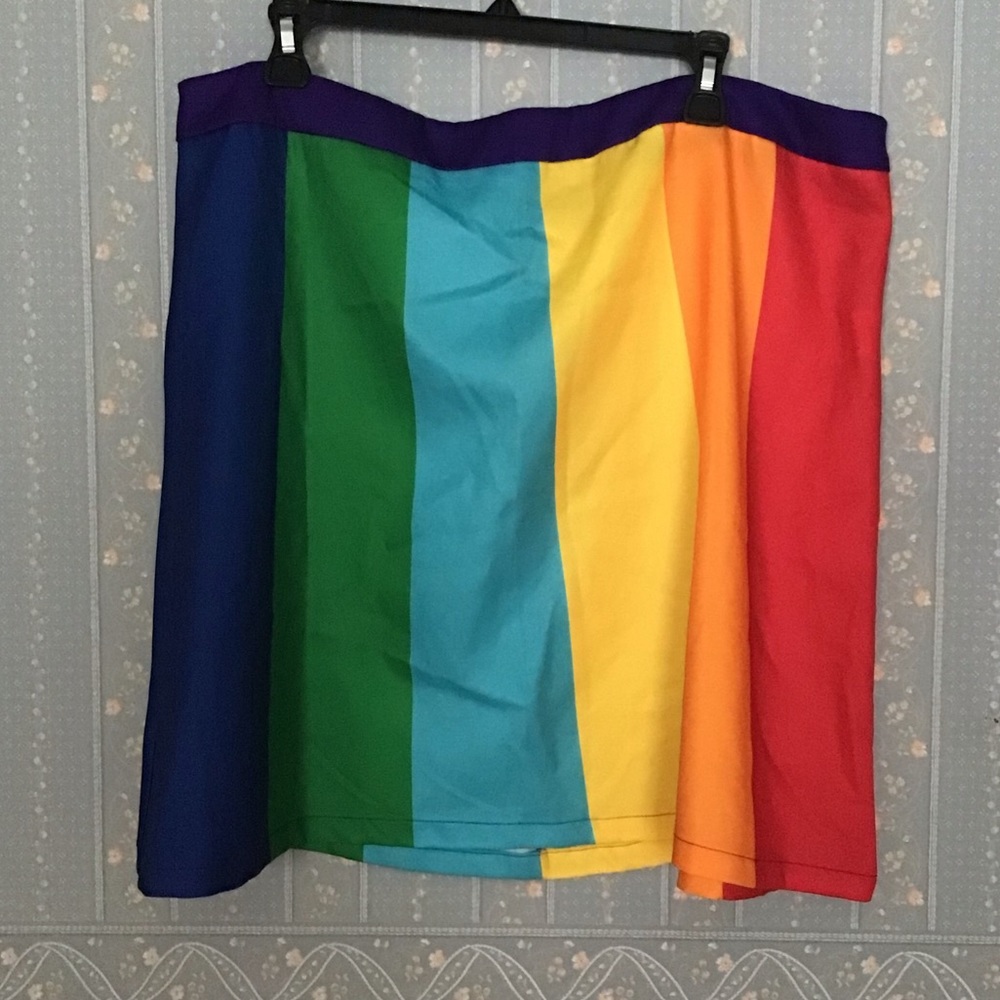 Rainbow 🌈 skirt 3x Nwot
